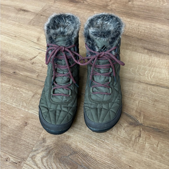 Columbia Minx Shorty III Winter Boots size 10.5 - Picture 2 of 8